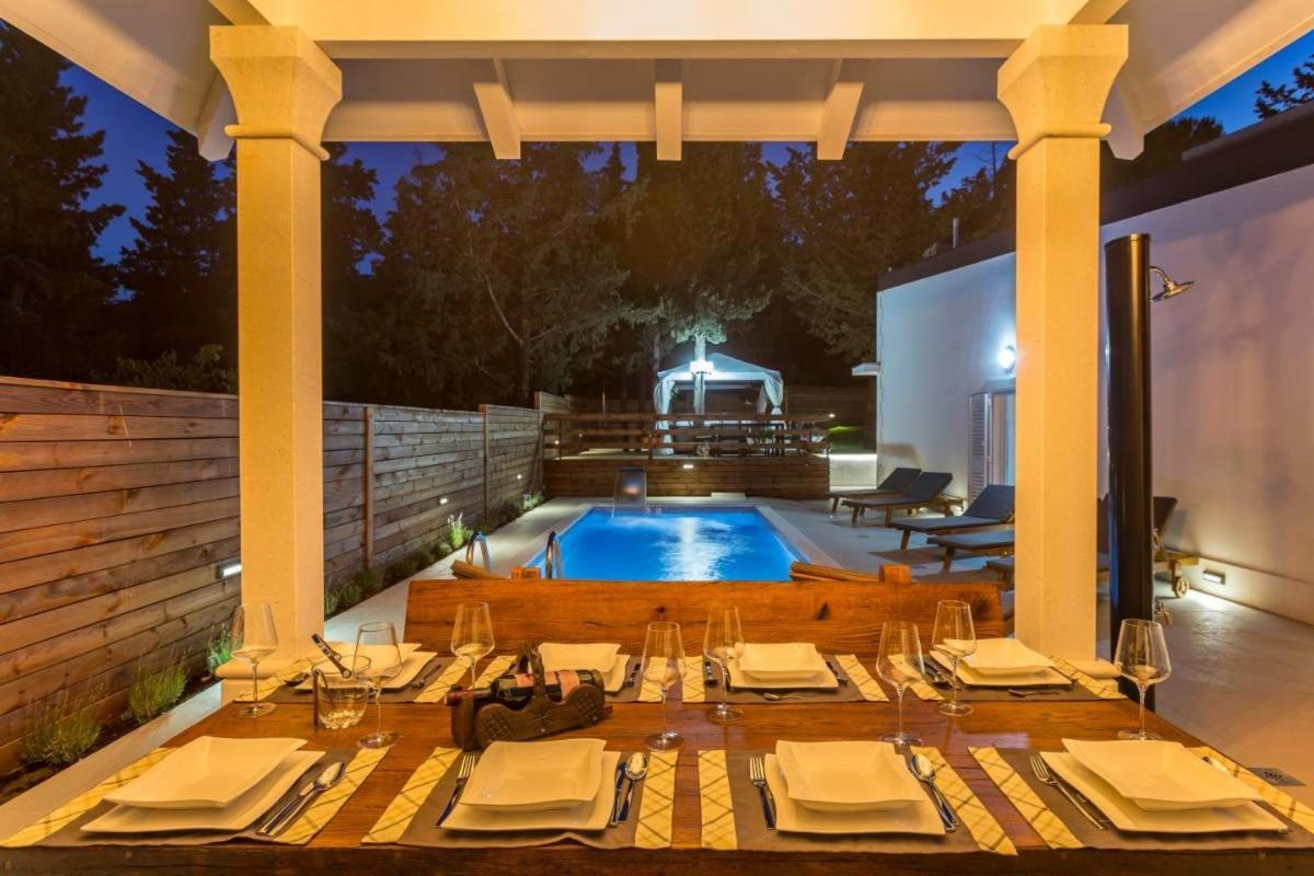 Villa Bila Vila Split - Where Life Meets Luxury & Nature 외부 사진