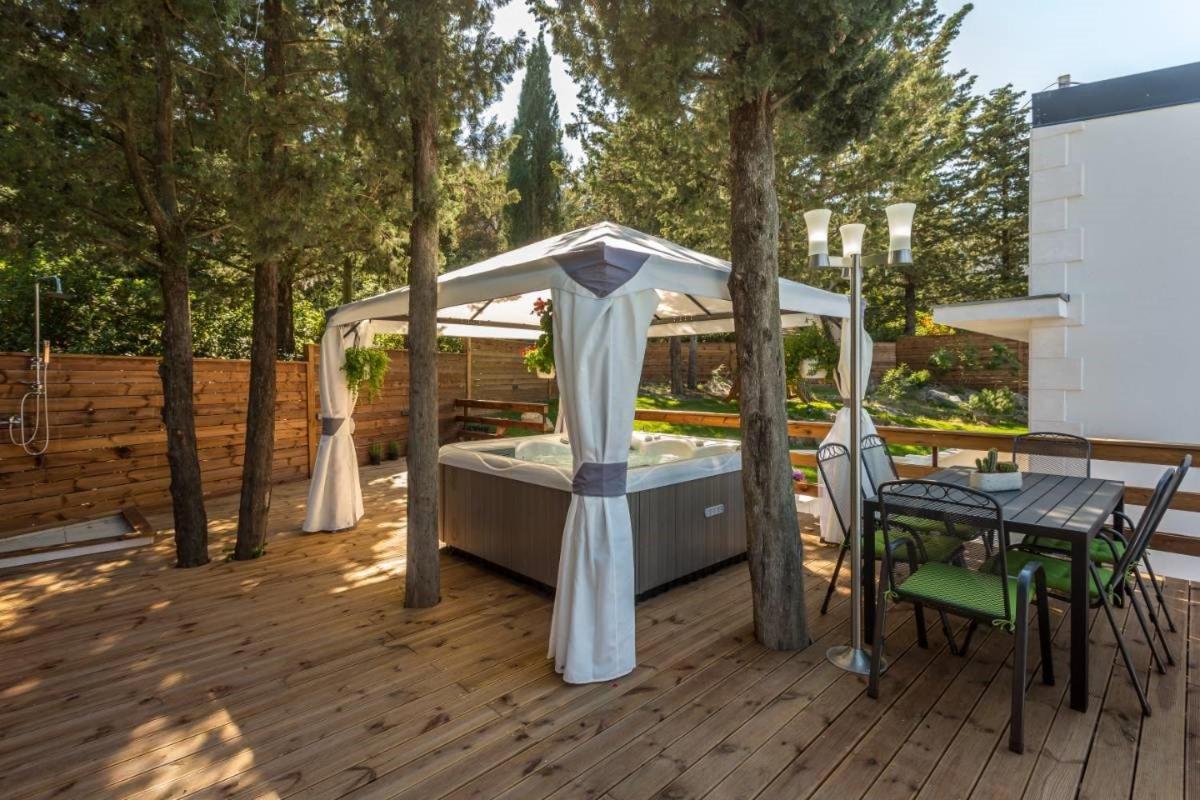 Villa Bila Vila Split - Where Life Meets Luxury & Nature 외부 사진