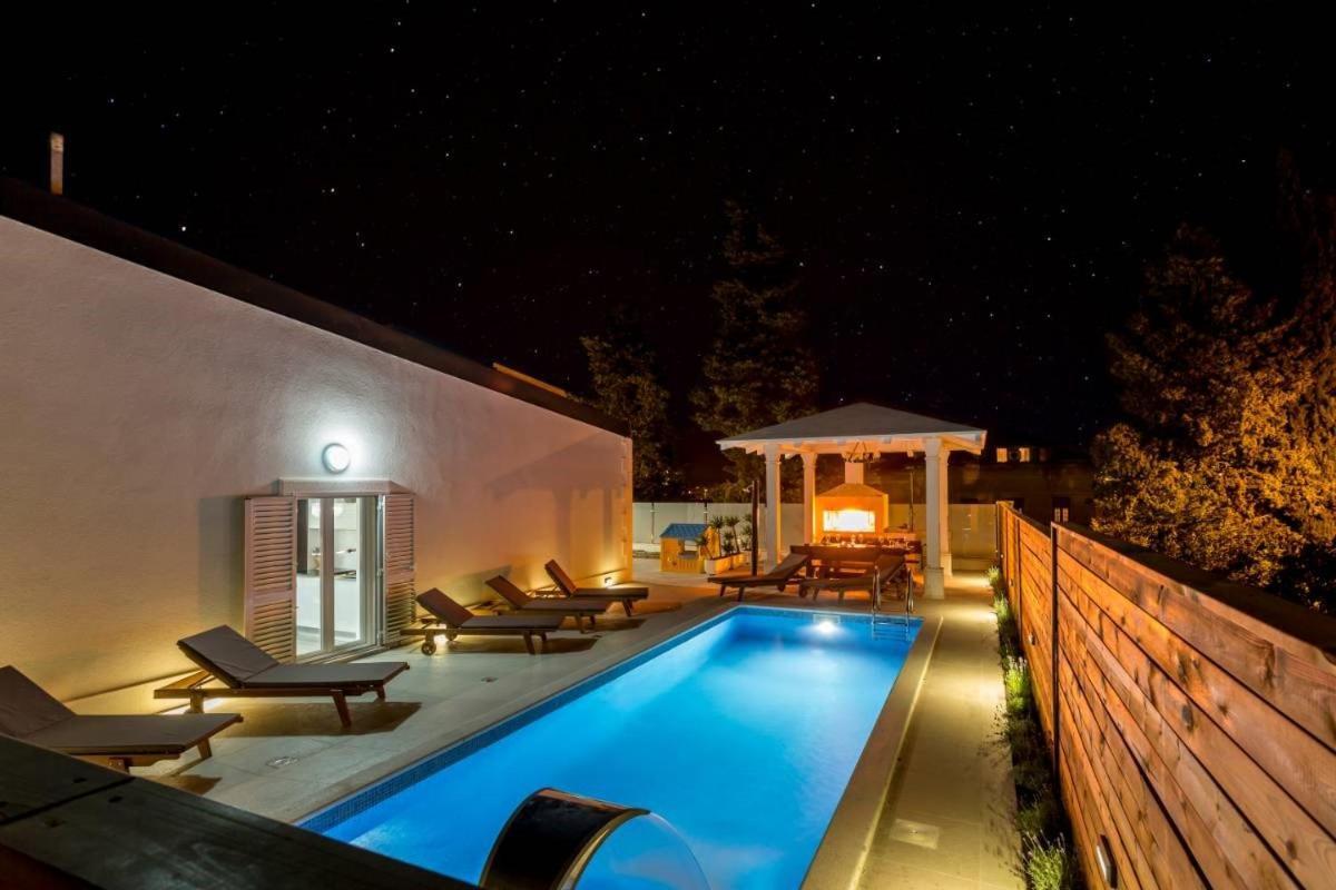 Villa Bila Vila Split - Where Life Meets Luxury & Nature 외부 사진