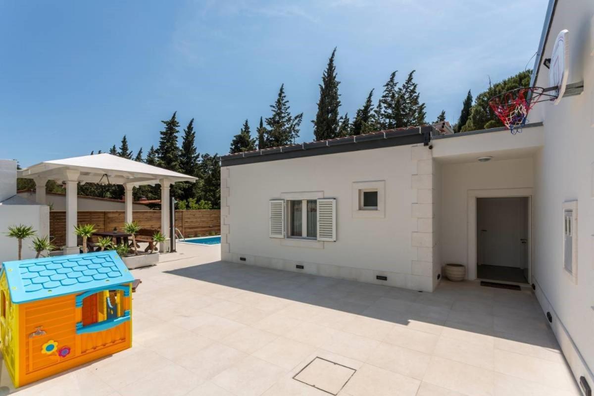 Villa Bila Vila Split - Where Life Meets Luxury & Nature 외부 사진